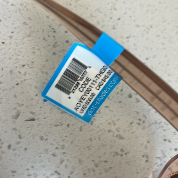 Dot Dash Sunglasses - Code UV400 - Picture 4 of 4